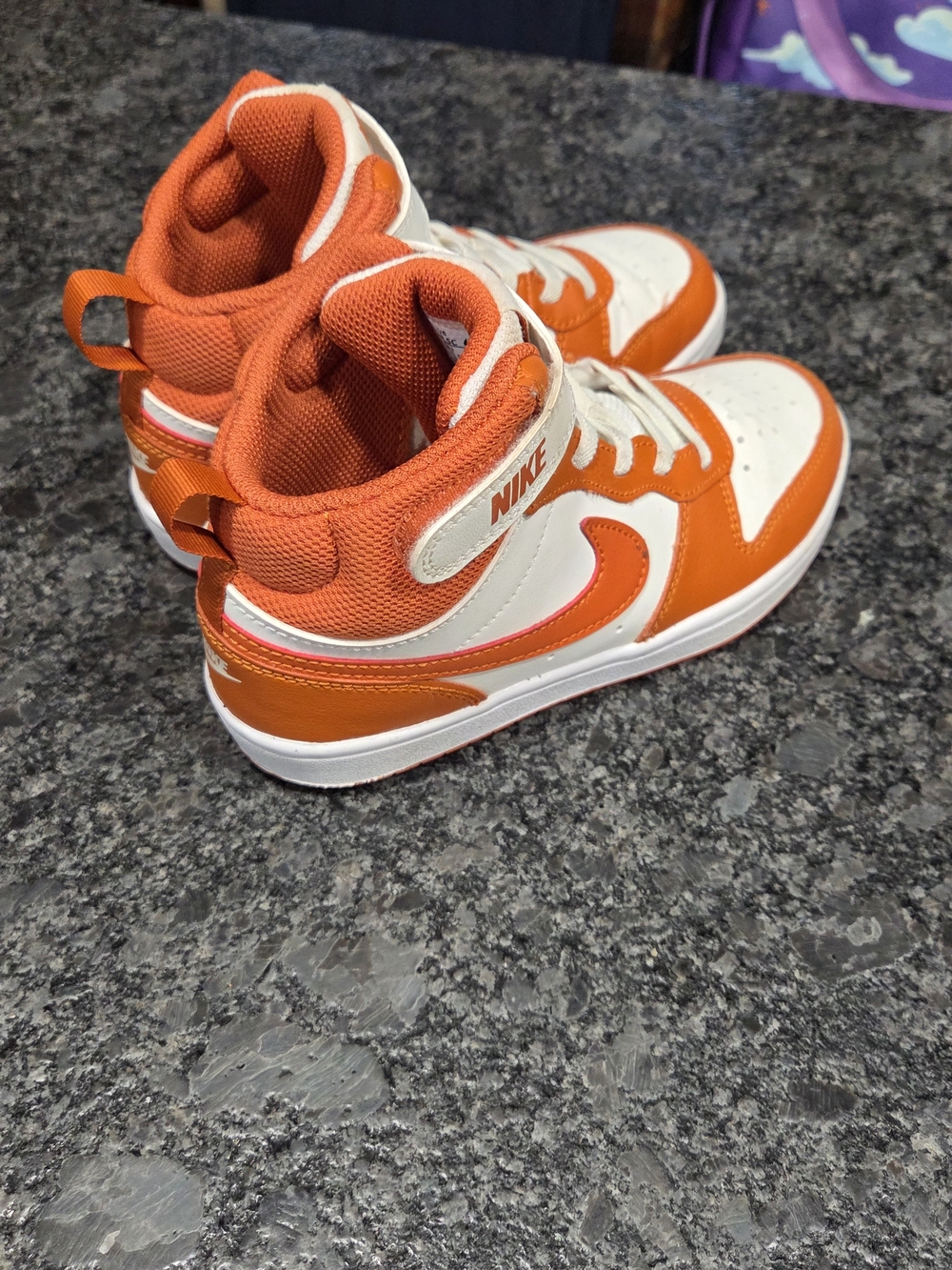 Nike Kids Court Borough Mid 2 Sneakers Size 13.5 - Picture 2 of 8